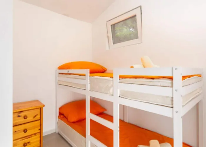 Appartement Two Bedroom With Terrace *